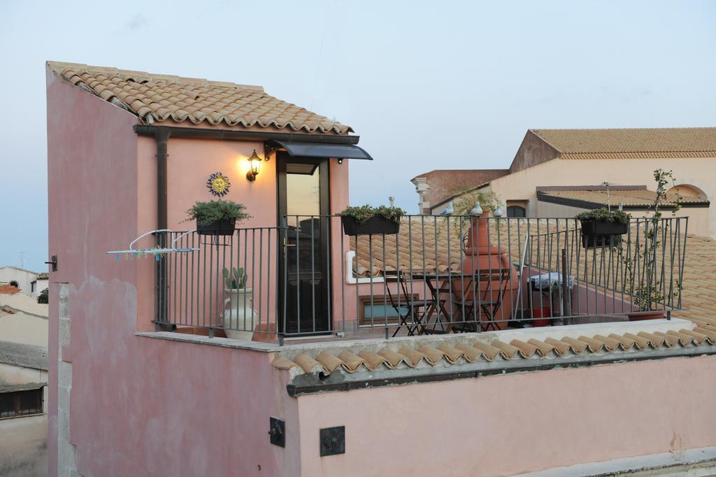 La Colombaia Di Ortigia Apartamento Syracuse Exterior foto